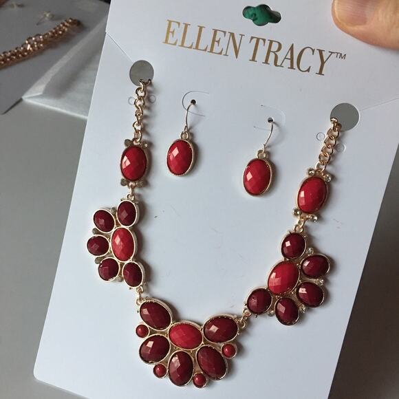 ELLEN TRACY gold tone red accent necklace set - Picture 5 of 10